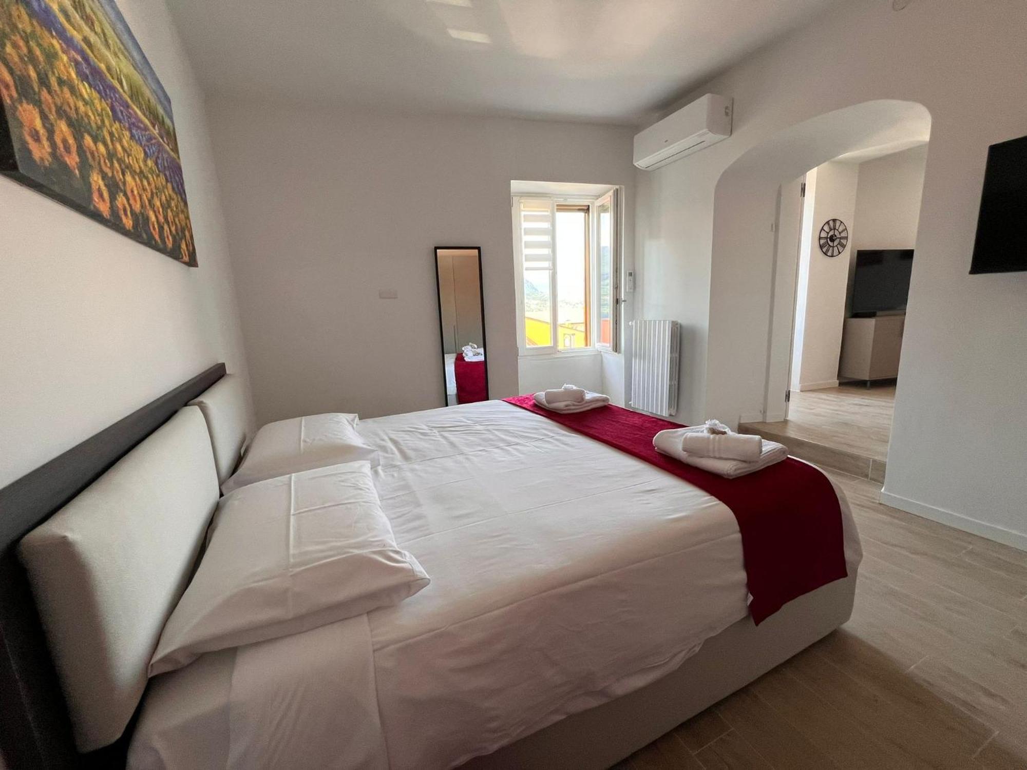 La Finestra Sul Garda Dreaming Holidays San Felice del Benaco Dış mekan fotoğraf